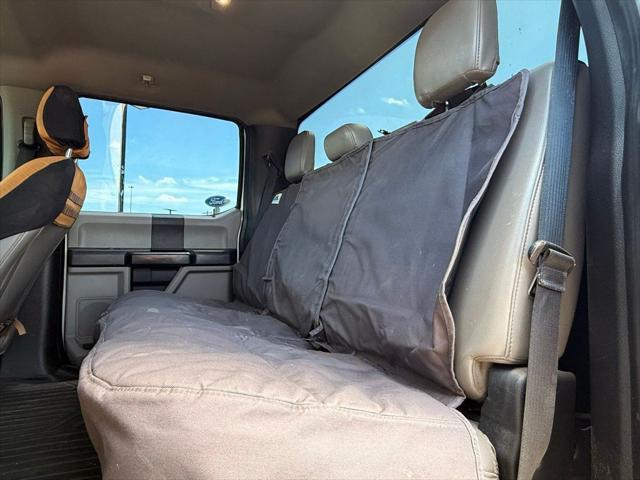 Photo of 2020 Oxford White Ford F-250