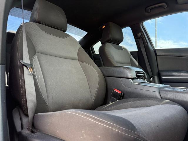 Photo of 2015 Bright White Clearcoat Dodge Charger