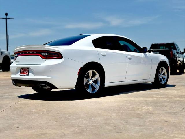 Photo of 2015 Bright White Clearcoat Dodge Charger