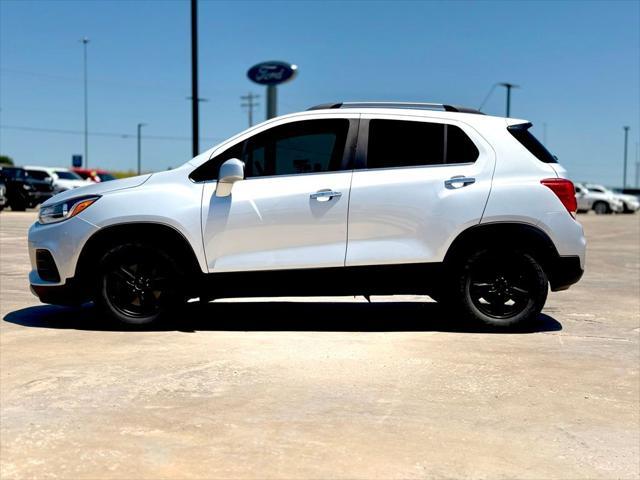 Photo of 2019 Silver Ice Metallic Chevrolet Trax