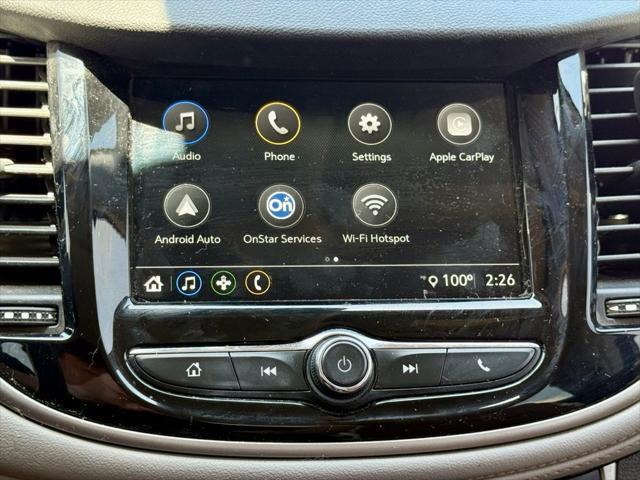 Photo of 2019 Silver Ice Metallic Chevrolet Trax