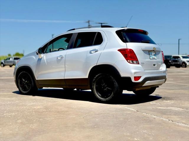 Photo of 2019 Silver Ice Metallic Chevrolet Trax