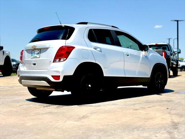 Photo of 2019 Silver Ice Metallic Chevrolet Trax