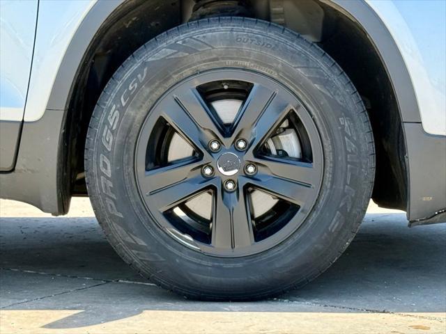 Photo of 2019 Silver Ice Metallic Chevrolet Trax