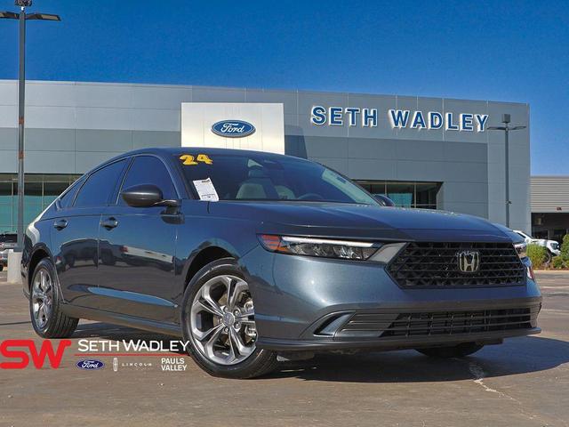 Photo of 2024 Meteorite Gray Metallic Honda Accord