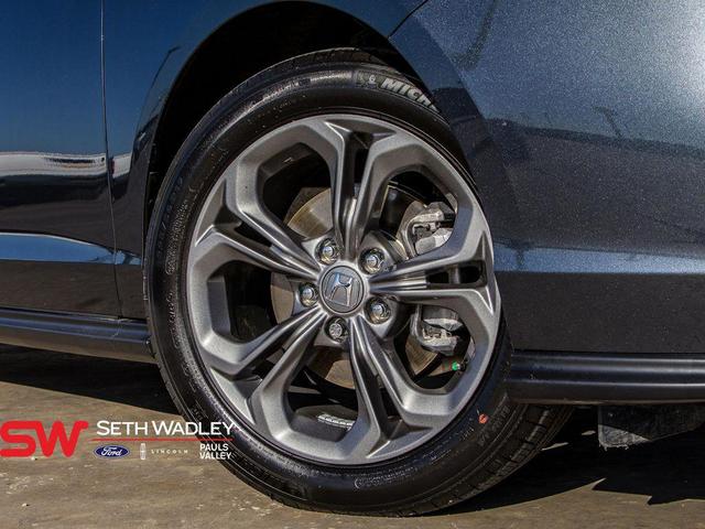 Photo of 2024 Meteorite Gray Metallic Honda Accord