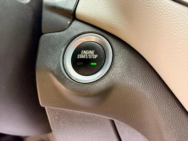 Photo of 2023 Summit White Chevrolet Equinox