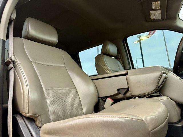 Photo of 2019 Oxford White Ford F-350