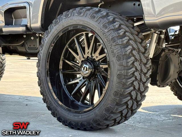 Photo of 2025 Carbonized Gray Metallic Ford F-350
