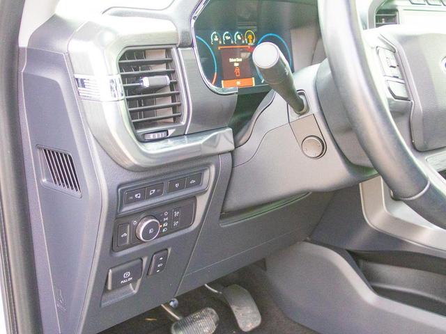 Photo of 2021 Oxford White Ford F-150