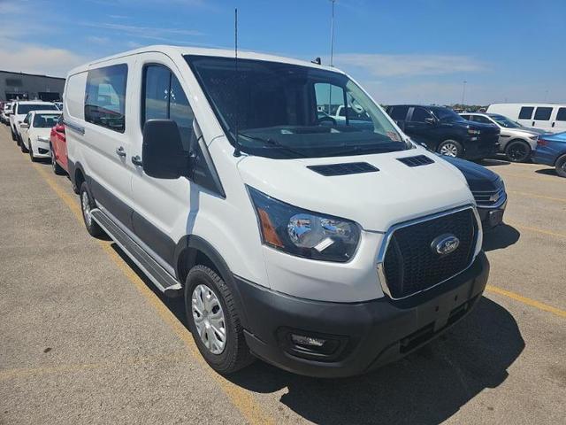 Photo of 2024 Oxford White Ford Transit-250
