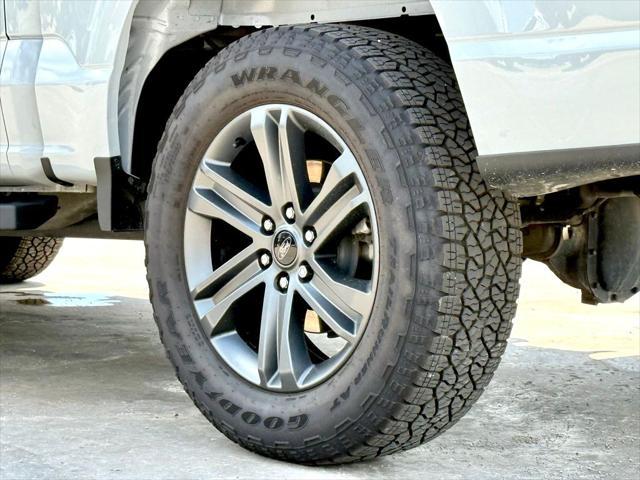 Photo of 2023 Avalanche Gray Ford F-150
