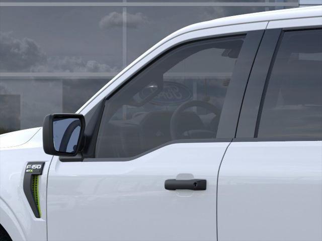 Photo of 2025 Oxford White Ford F-150