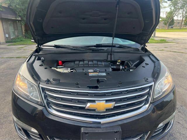 Photo of 2015 Black Granite Metallic Chevrolet Traverse