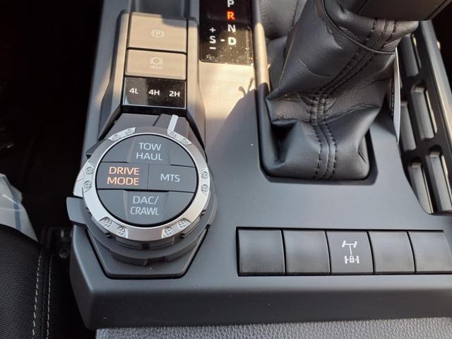 Photo of 2025 Bronze Oxide Toyota Tacoma