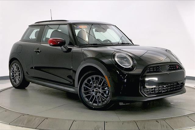 Photo of 2025 Midnight Black II Metallic MINI Hardtop