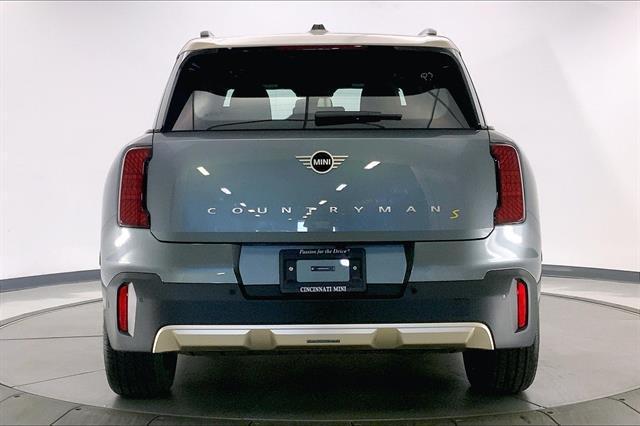 Photo of 2025 Smokey Green MINI Countryman