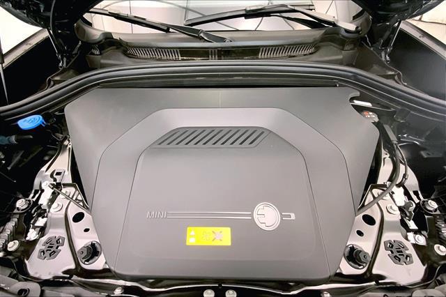Photo of 2025 Smokey Green MINI Countryman