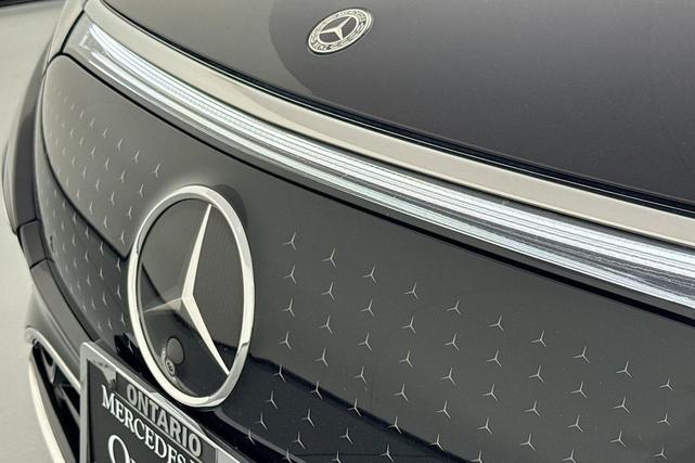 Photo of 2022 Obsidian Black Metallic Mercedes-Benz EQS 580