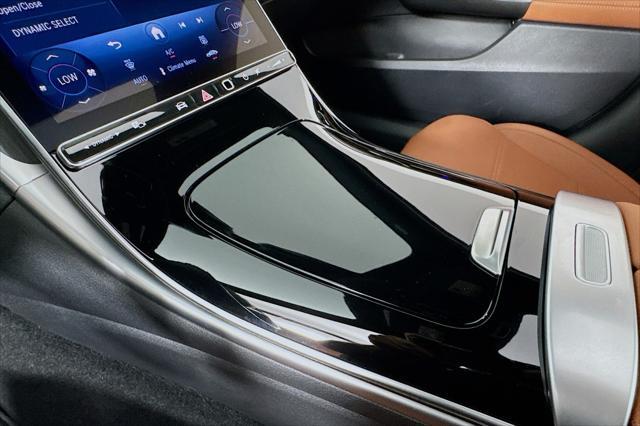 Photo of 2025 Polar White Mercedes-Benz C-Class