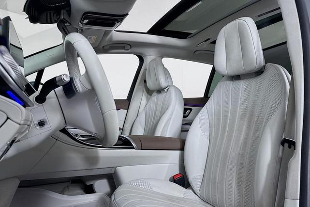 Photo of 2023 Selenite Grey Metallic Mercedes-Benz EQS 450