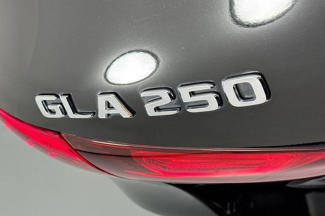 Photo of 2023 Night Black Mercedes-Benz GLA 250
