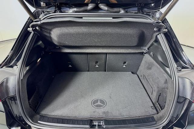 Photo of 2023 Night Black Mercedes-Benz GLA 250