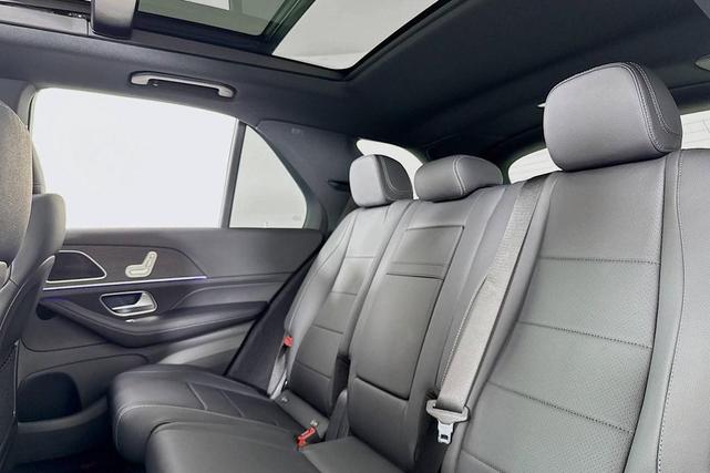 Photo of 2026 Obsidian Black Metallic Mercedes-Benz GLE 350