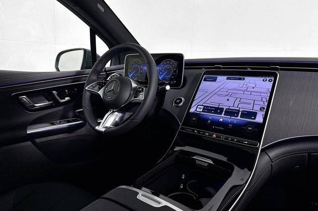 Photo of 2026 Selenite Grey Metallic Mercedes-Benz EQE 320