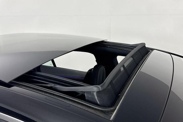 Photo of 2023 Obsidian Black Metallic Mercedes-Benz EQS 450