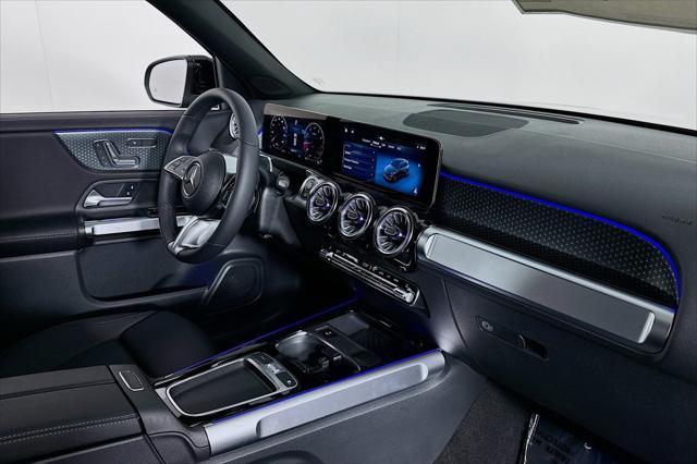 Photo of 2025 Night Black Mercedes-Benz GLB 250