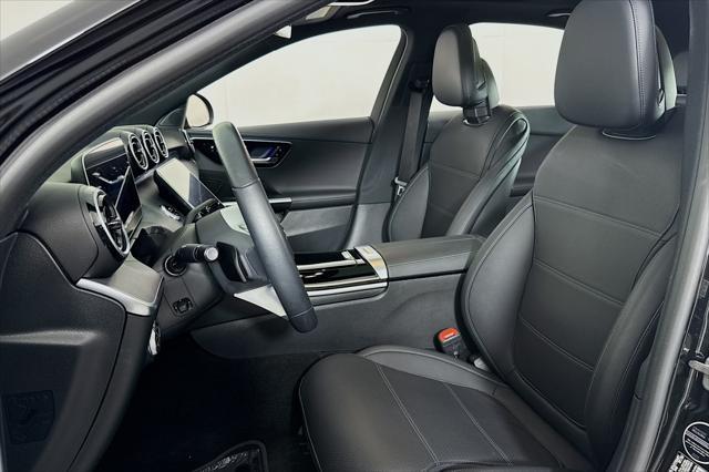 Photo of 2025 Black Mercedes-Benz C-Class