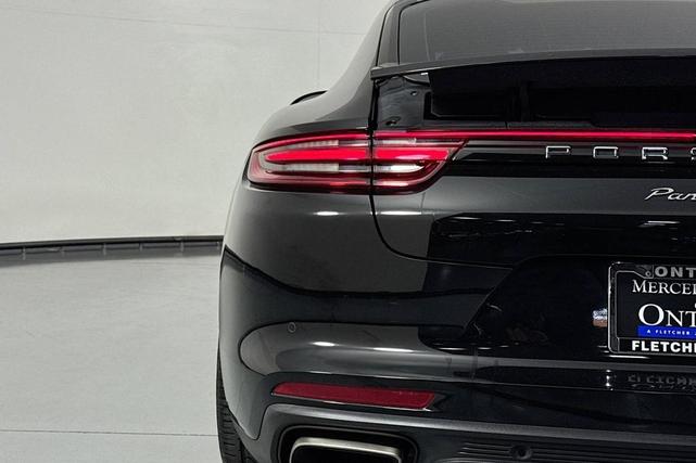 Photo of 2020 Black Porsche Panamera