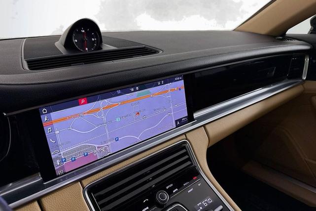 Photo of 2020 Black Porsche Panamera