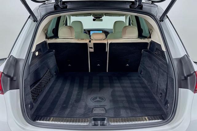 Photo of 2022 Polar White Mercedes-Benz GLE 350