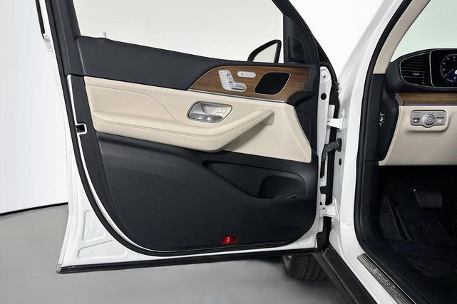 Photo of 2022 Polar White Mercedes-Benz GLE 350