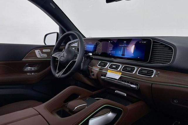 Photo of 2026 Cirrus Silver Metallic Mercedes-Benz GLE 450e