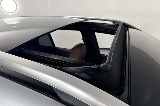 Photo of 2026 Cirrus Silver Metallic Mercedes-Benz GLE 450e