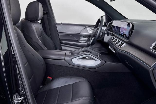 Photo of 2023 Black Mercedes-Benz GLE 450