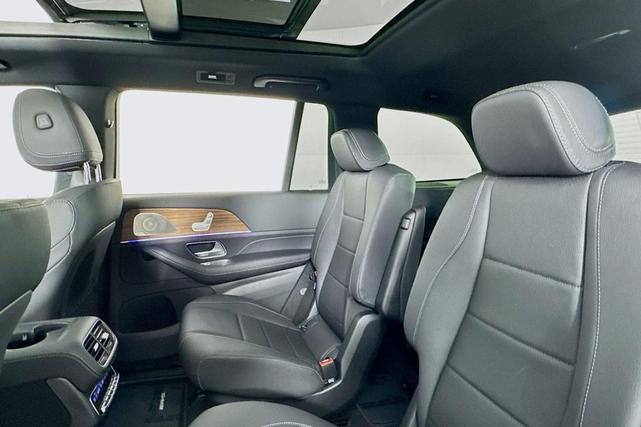 Photo of 2025 Cirrus Silver Metallic Mercedes-Benz GLS 450