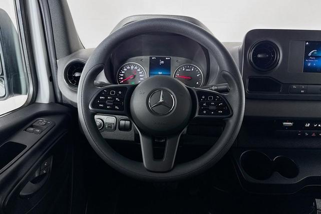 Photo of 2023 Arctic White Mercedes-Benz Sprinter 2500