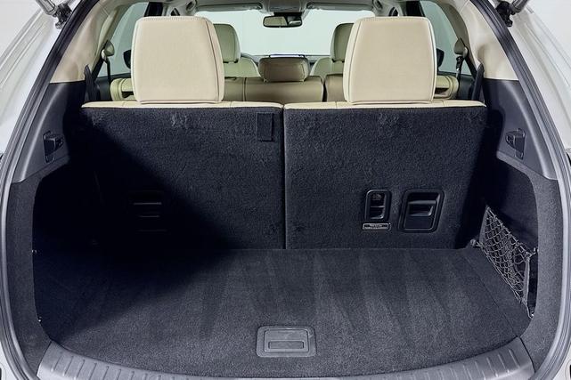 Photo of 2021 Snowflake White Pearl Mica Mazda CX-9