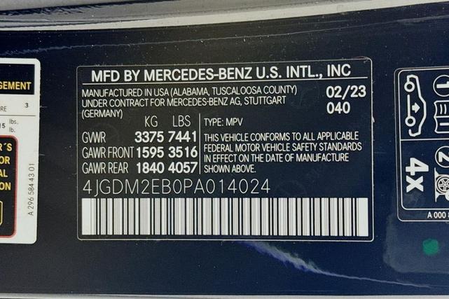 Photo of 2023 Black Mercedes-Benz EQS 450