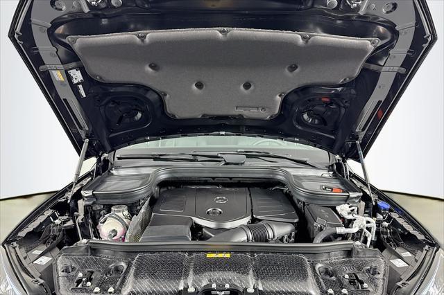 Photo of 2025 Obsidian Black Metallic Mercedes-Benz GLE 450e