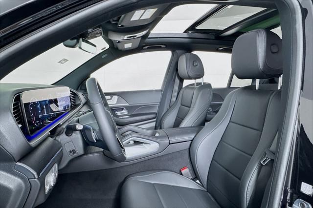 Photo of 2025 Obsidian Black Metallic Mercedes-Benz GLE 450e