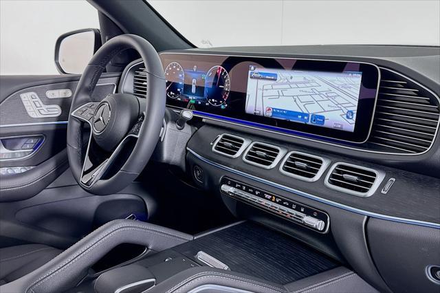 Photo of 2025 Obsidian Black Metallic Mercedes-Benz GLE 450e