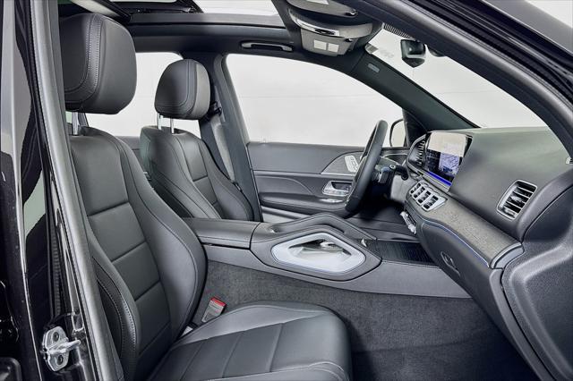 Photo of 2025 Obsidian Black Metallic Mercedes-Benz GLE 450e