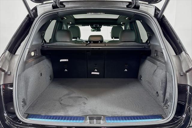 Photo of 2025 Obsidian Black Metallic Mercedes-Benz GLE 450e