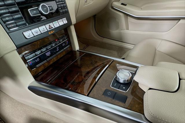 Photo of 2014 Polar White Mercedes-Benz E-Class