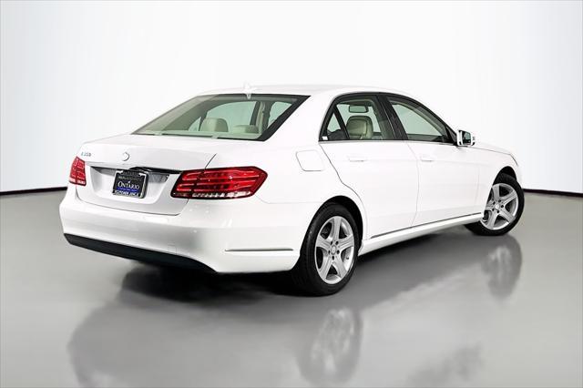 Photo of 2014 Polar White Mercedes-Benz E-Class